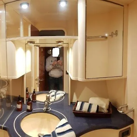 Niord Yacht