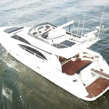 Båthotell Niord Yacht *