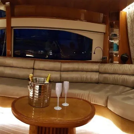 Niord Yacht *