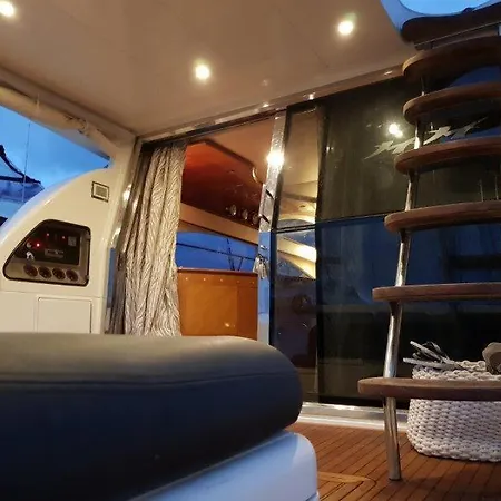 Niord Yacht *
