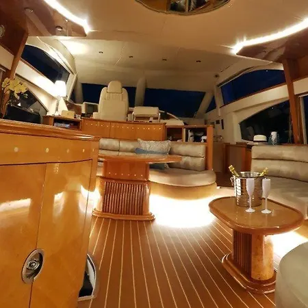 Niord Yacht Botel